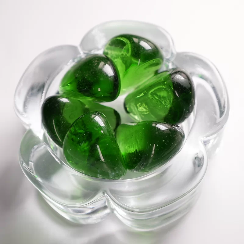 Glass Cashew Nut Stone, Glass Flat Beads Used For Decoration